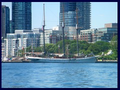 Harbourfront and Toronto Islands 110